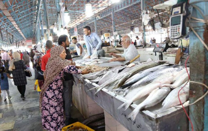 نمایی از بازار فروش ماهی